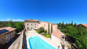 Bijou- Charming Traditional Home with Pool in Minervois